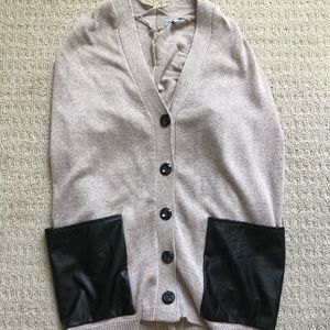 Women’s poncho sweater